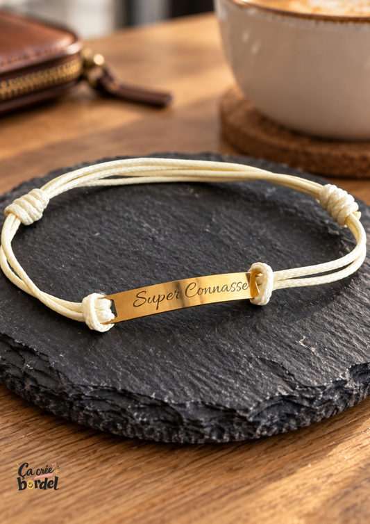 Bracelet gravé “Super Connasse” – Bracelet à message doré
